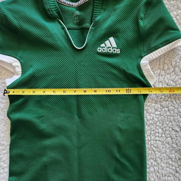 Adidas men's green & white football shirt  Sz M NWOT practice jersey workout - Picture 6 of 7
